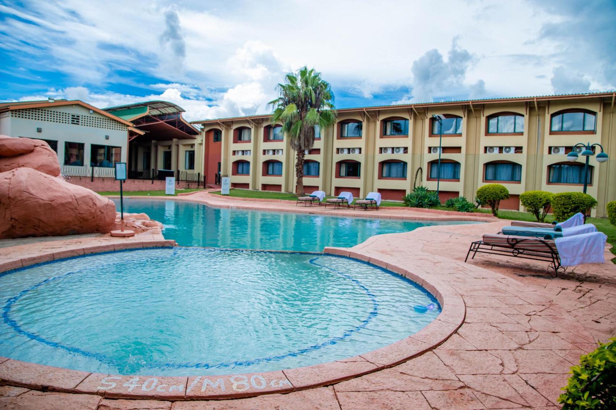 M'Kango Golfview Hotel Lusaka Kültér fotó