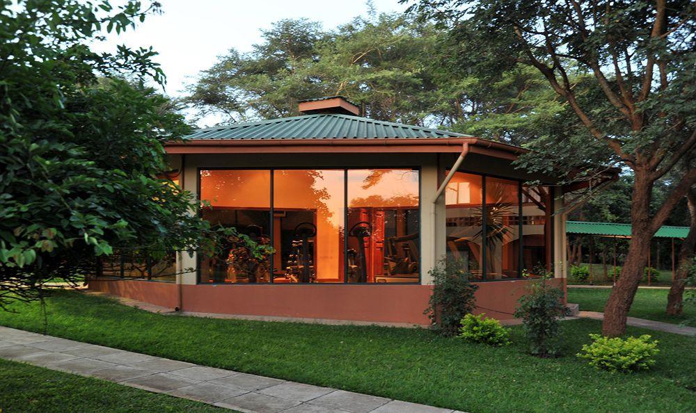 M'Kango Golfview Hotel Lusaka Kültér fotó