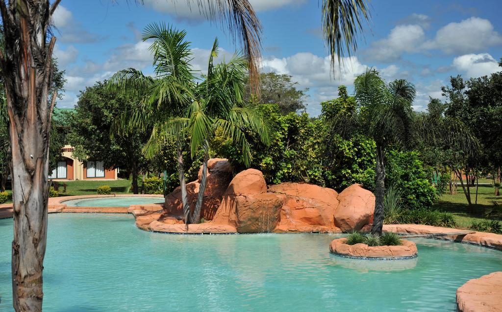 M'Kango Golfview Hotel Lusaka Kültér fotó