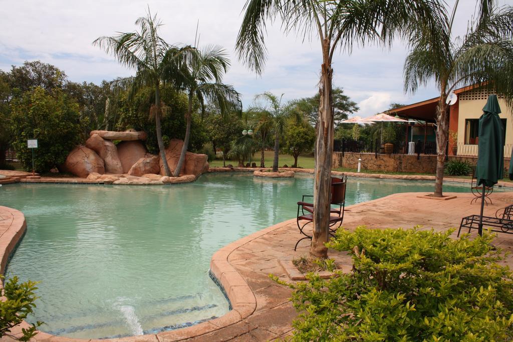 M'Kango Golfview Hotel Lusaka Kültér fotó