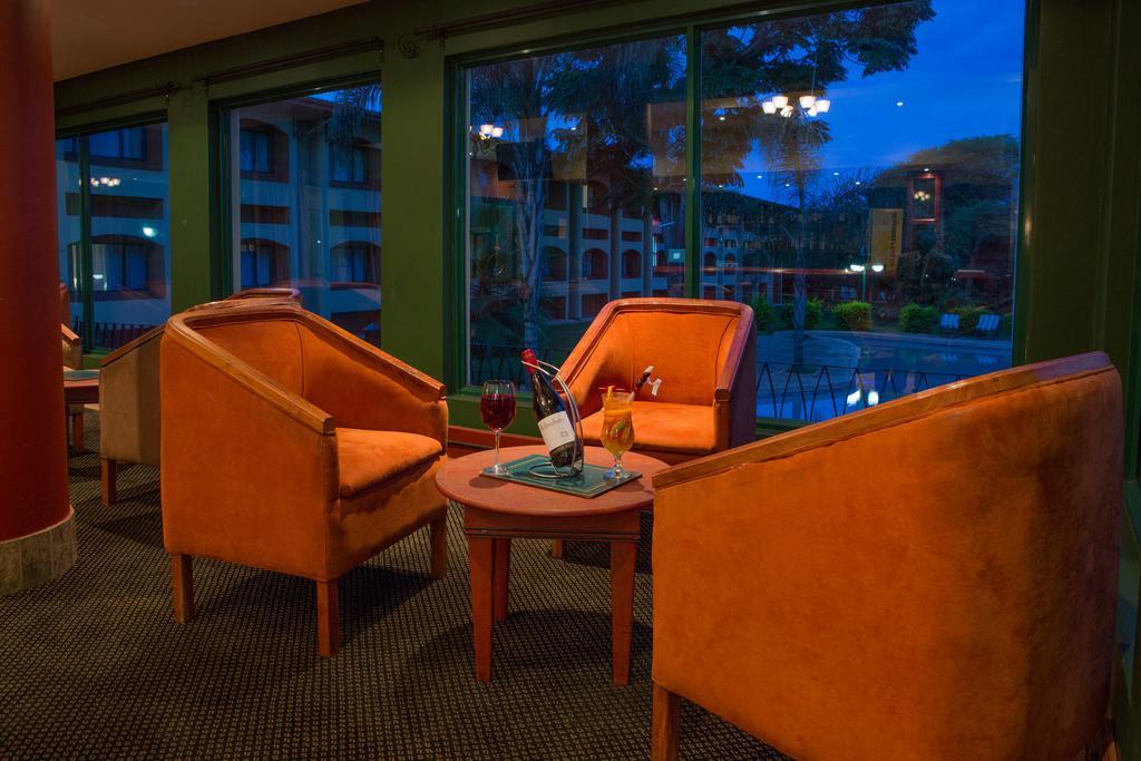 M'Kango Golfview Hotel Lusaka Kültér fotó