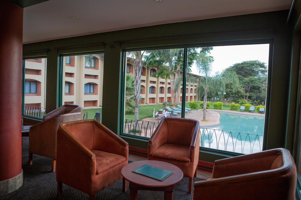 M'Kango Golfview Hotel Lusaka Kültér fotó